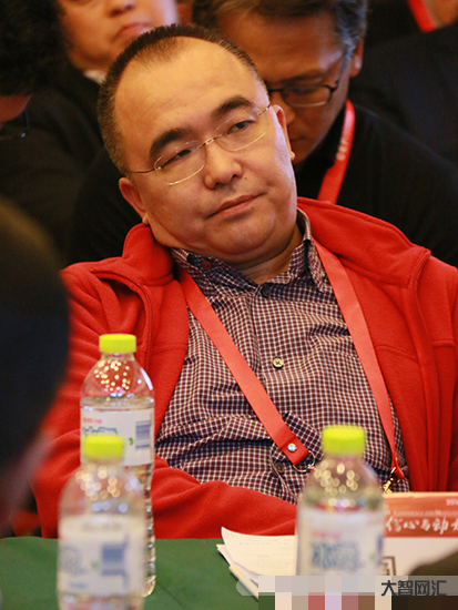 卓尔投资人阎志长文告别:会结清全部工资