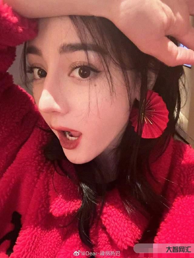 娱乐圈再曝大瓜,迪丽热巴黄景瑜隐婚怀孕,公开多张大肚照佐证