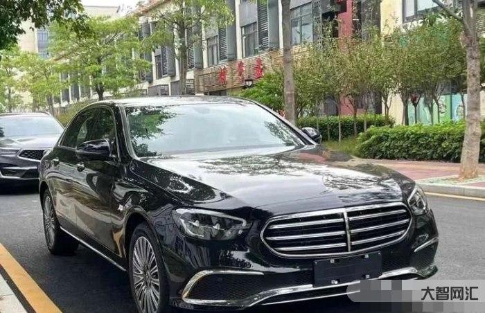 奔驰e300