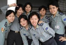 又有不雅照流出!台媒:台陆军女兵私密自拍裸照在网..-Dir-665路-大智网汇