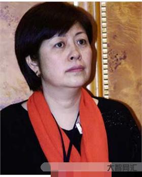 董子健有什么家庭背景?