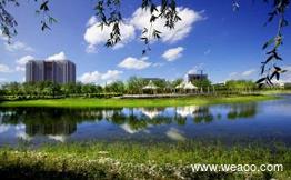 乌兰浩特市现在什么天气,去的话带给什么衣服?