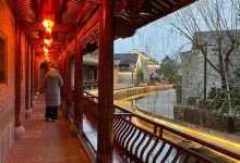 全职带宝宝两年,现在全家逼着出去上班,舍不得宝宝,但是也顶不住压力了,该怎么办?-大智网汇