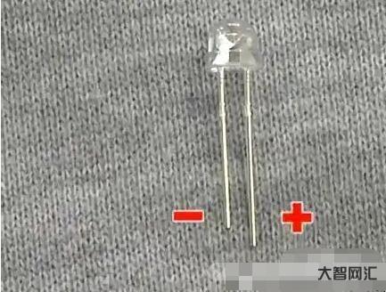 给大家科普下二极管怎么判断正负极 给大家科普下二极管怎么判断正负极