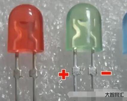 给大家科普下二极管怎么判断正负极 给大家科普下二极管怎么判断正负极