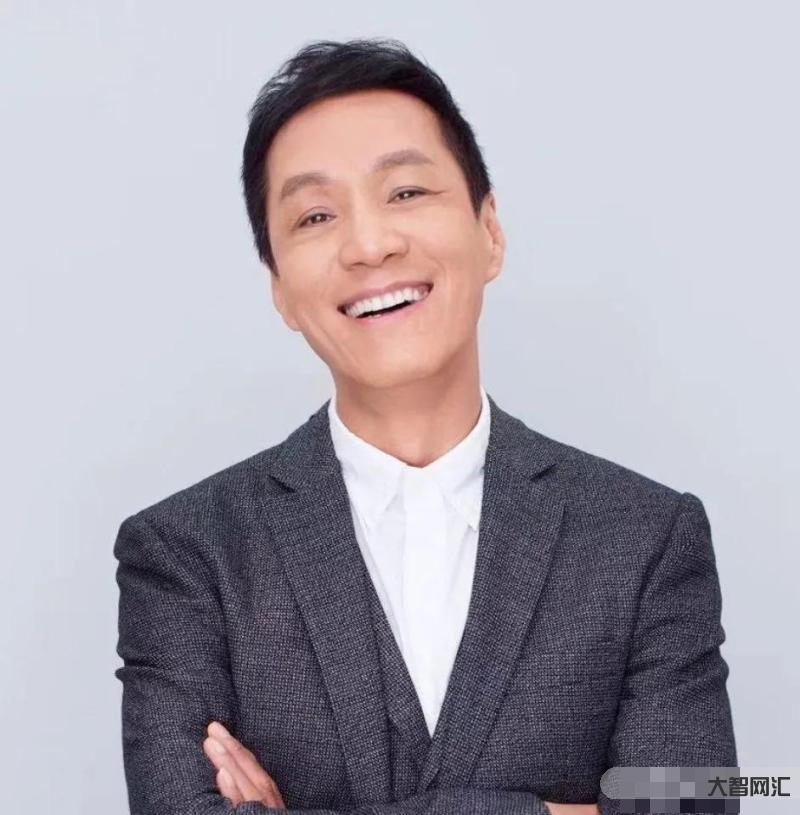 冯远征老婆梁丹妮个人资料-他与大8岁妻子梁丹妮幸福婚姻 冯远征老婆梁丹妮个人资料-他与大8岁妻子梁丹妮幸福婚姻
