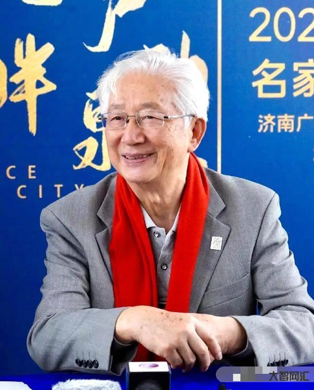 主持人陈铎个人资料简介-中国第一代电视人陈铎现生平介绍 主持人陈铎个人资料简介-中国第一代电视人陈铎现生平介绍