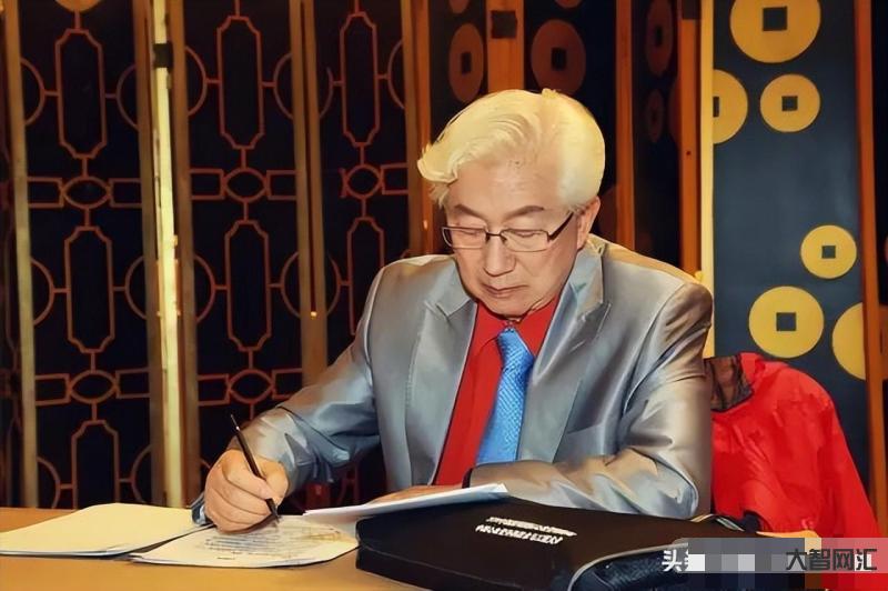 主持人陈铎个人资料简介-中国第一代电视人陈铎现生平介绍 主持人陈铎个人资料简介-中国第一代电视人陈铎现生平介绍