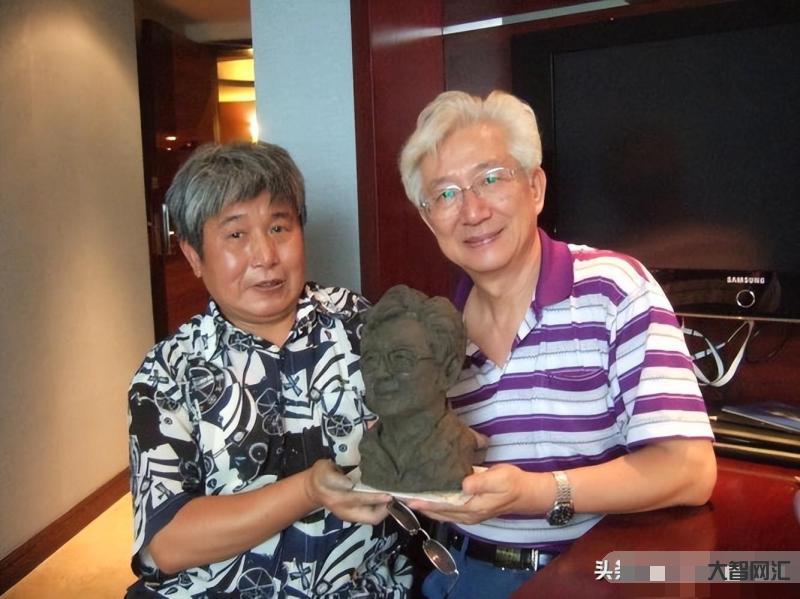 主持人陈铎个人资料简介-中国第一代电视人陈铎现生平介绍 主持人陈铎个人资料简介-中国第一代电视人陈铎现生平介绍