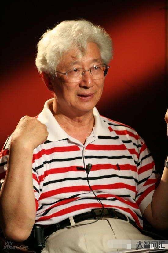 主持人陈铎个人资料简介-中国第一代电视人陈铎现生平介绍 主持人陈铎个人资料简介-中国第一代电视人陈铎现生平介绍