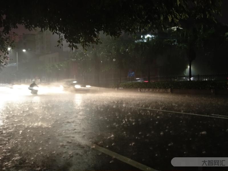 广东多地大雨局部有暴雨-雷雨大风冰雹……22日夜间起,广东将遇今年首场-大智网汇
