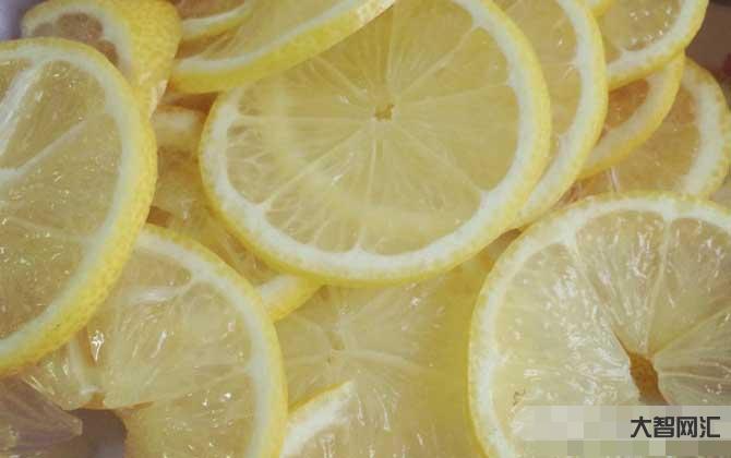 可以柠檬-「视频」教你自制喝点酸梅汤和可乐柠檬水 可以柠檬-「视频」教你自制喝点酸梅汤和可乐柠檬水