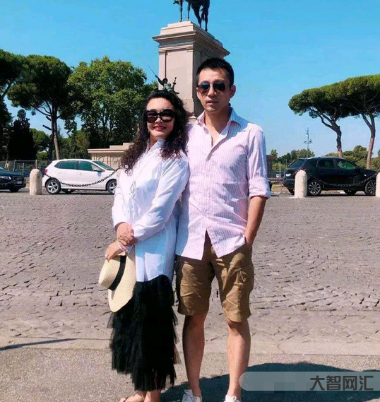 汪小菲张兰同框麻六记-麻六记被造谣倒闭,张颖颖单方面官宣分手,汪小菲又-大智网汇