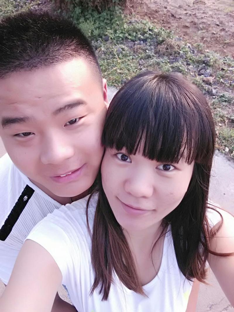 老公衣服穿了十几年了说说-一件衣服穿十年是一种什么体验-大智网汇