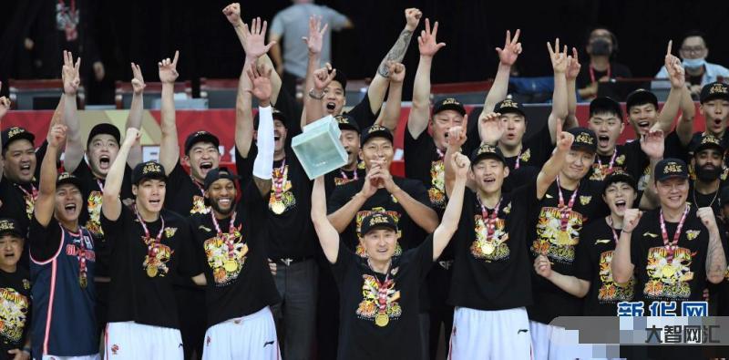 cba广东队第一阶段-「CBA」广东三队第一阶段波澜不惊,南京同曦成为-大智网汇
