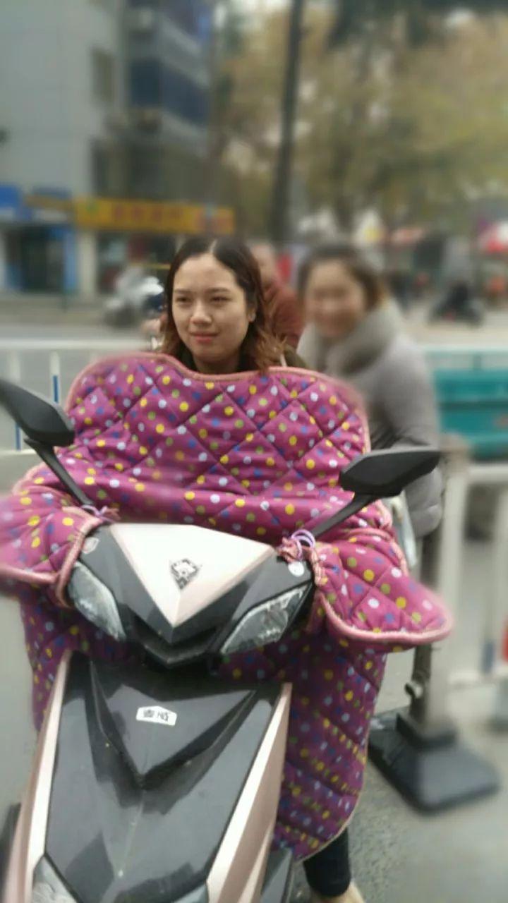 不文明骑电动车-提醒车主!骑电动自行车无需驾驶证,满足8个条件交警查车 不文明骑电动车-提醒车主!骑电动自行车无需驾驶证,满足8个条件交警查车