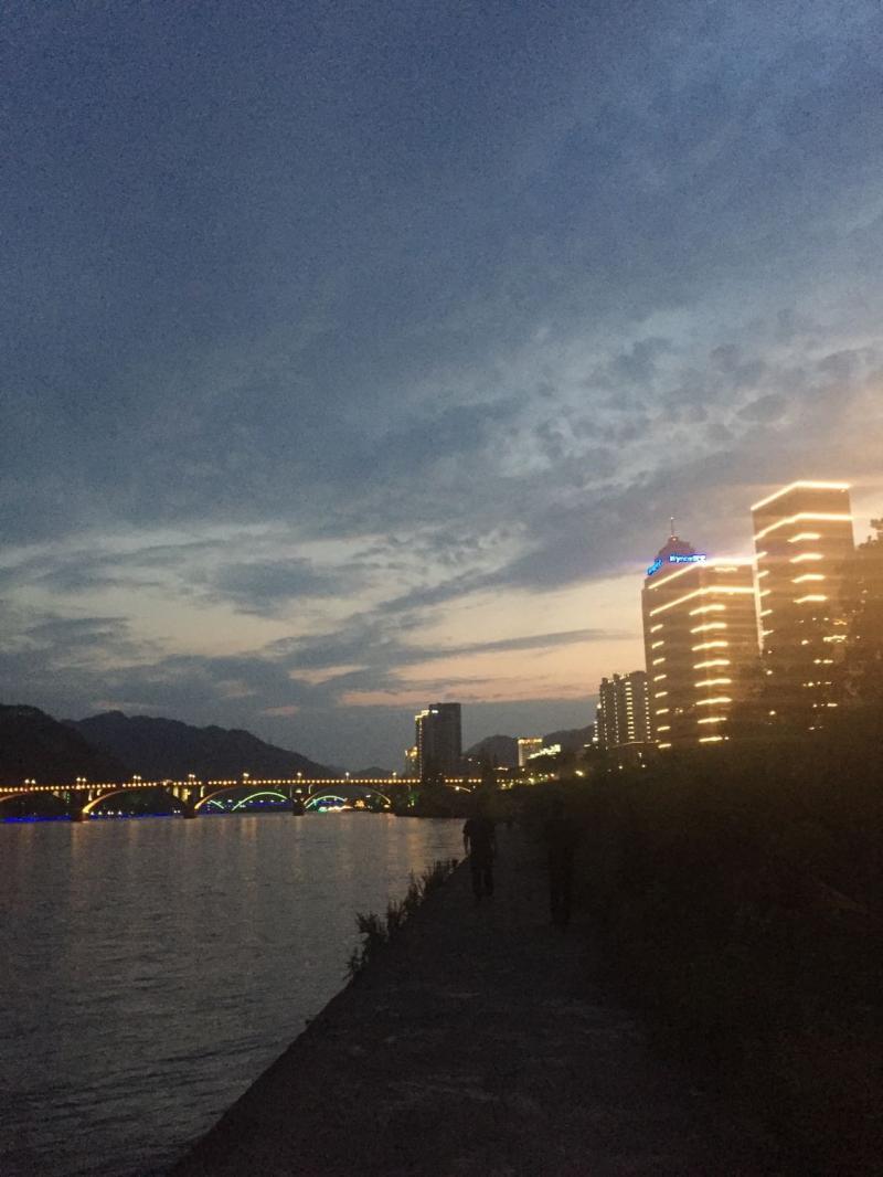 今天天气杭州多少度啊-逼近30℃!接下来的天气模式让人心情复杂,这些提-大智网汇