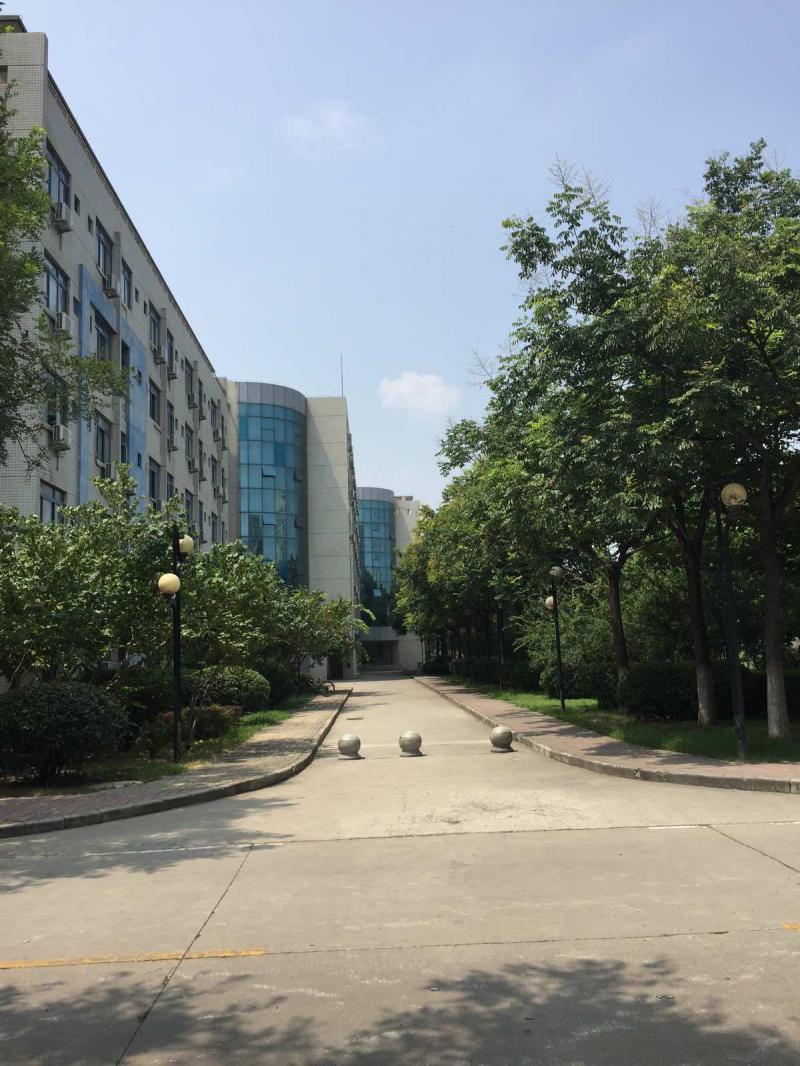 长安大学渭水校区-陕西“最网红”大学!建成又一超豪华商业街,咖啡书吧、 长安大学渭水校区-陕西“最网红”大学!建成又一超豪华商业街,咖啡书吧、