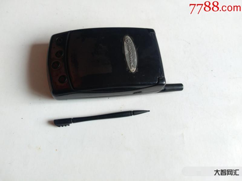 摩托罗拉翻盖手机-摩托罗拉 razr 2022 使用了45天,不吹不黑-大智网汇