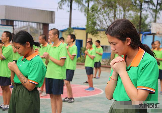 封闭式学校一年多少钱-律师:若胡鑫宇家属起诉学校索赔,学校会被判赔多少-大智网汇