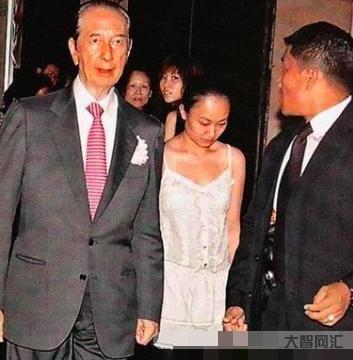 给大家科普下赌王的17个子女介绍(赌王的17个子女介绍图片)-大智网汇