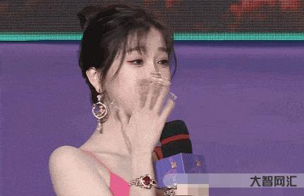 粉丝夹子音喊和叶妹妹-开年第一瓜和叶是女熊!谭爷爷出面亲口证实,不愧是美兰大姐的崽 粉丝夹子音喊和叶妹妹-开年第一瓜和叶是女熊!谭爷爷出面亲口证实,不愧是美兰大姐的崽